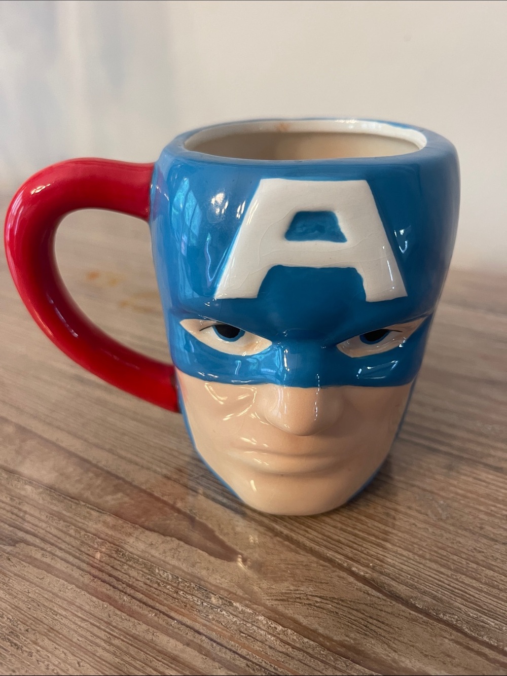Marvel Captain-Themed Blue and Red Ceramic Mug